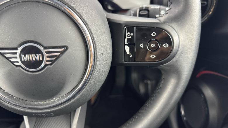 MINI Hatchback 135kW Cooper S Level 2 33kWh 3dr Auto Electric Hatchback